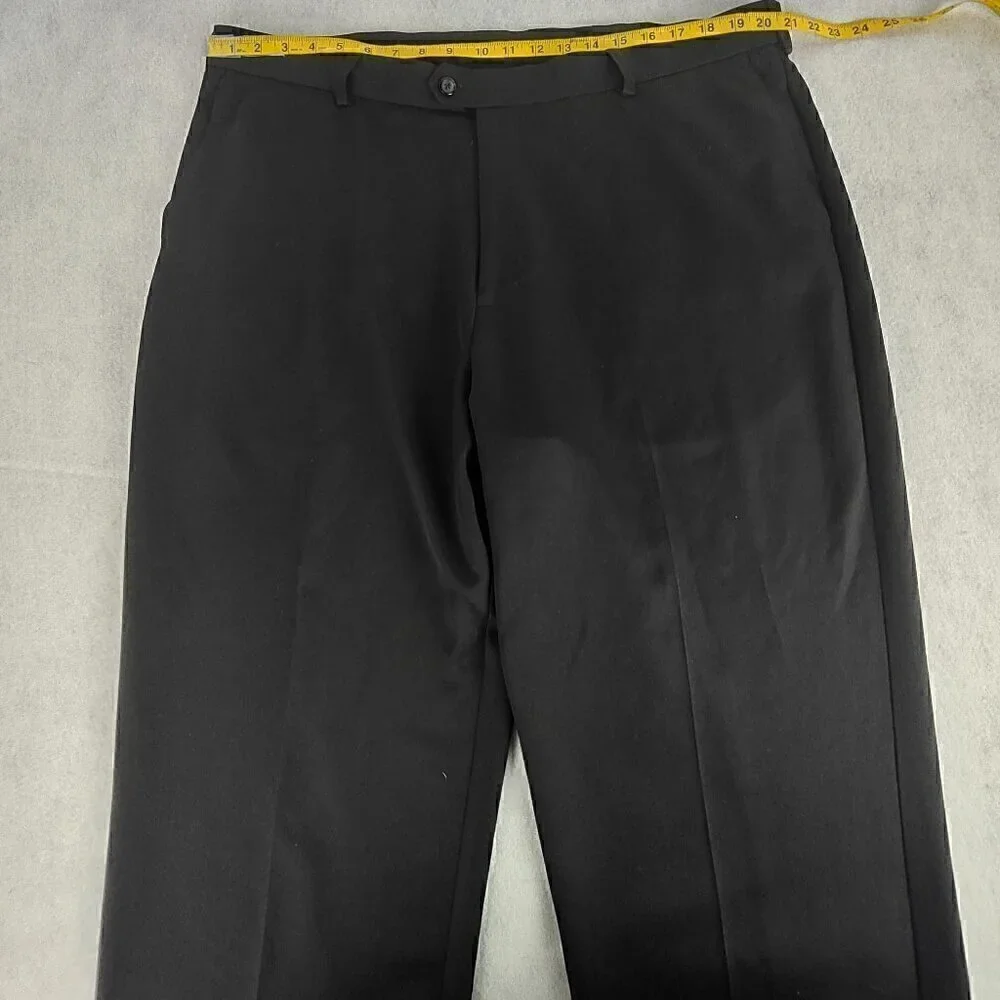 Izod Men's Black Grip Waistband Swingflex Golf Pants Size 42X30 - Picture 5 of 9
